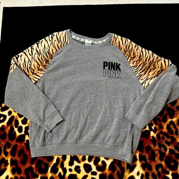 Rare pink tiger crewneck FOR TRADE ONLY - Picture 1 of 1